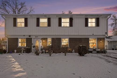 207 Seabury, Bolingbrook, IL 60440