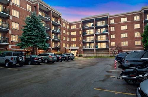 6401 W Berteau Unit 8-201, Chicago, IL 60634