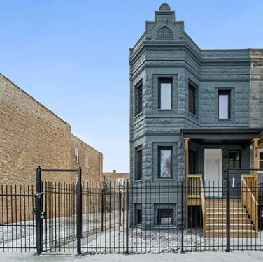 818 S Karlov, Chicago, IL 60624