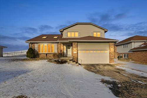 51 Evergreen, Lemont, IL 60439