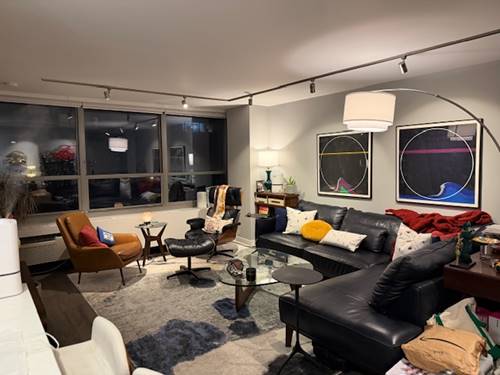 3550 N Lake Shore Unit 317, Chicago, IL 60657