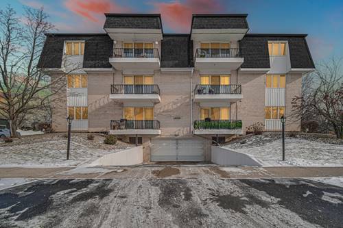 18559 Escanaba Unit 201, Lansing, IL 60438