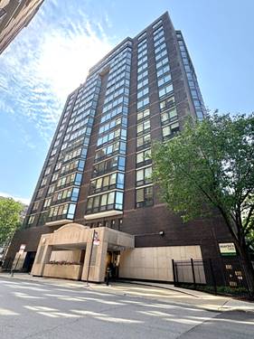 21 W Goethe Unit 2A, Chicago, IL 60610