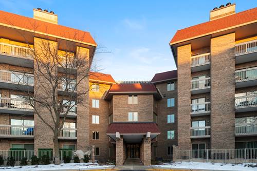 1220 Rudolph Unit 1B, Northbrook, IL 60062