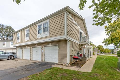 1324 Alpine Unit 1324, Wheeling, IL 60090