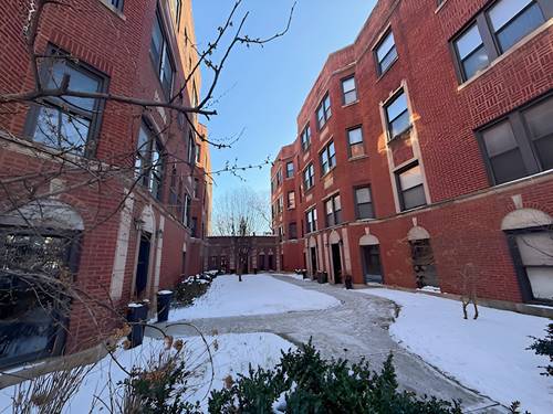 7007 N Wolcott Unit 3, Chicago, IL 60626