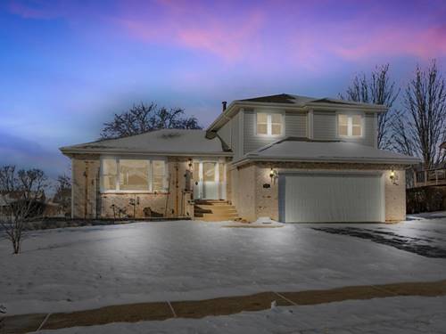 618 Mendota, Romeoville, IL 60446