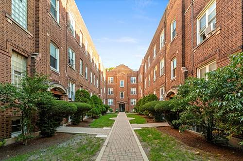 656 W Oakdale Unit 2B, Chicago, IL 60657