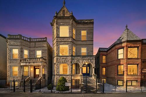 1524 N Fairfield, Chicago, IL 60622