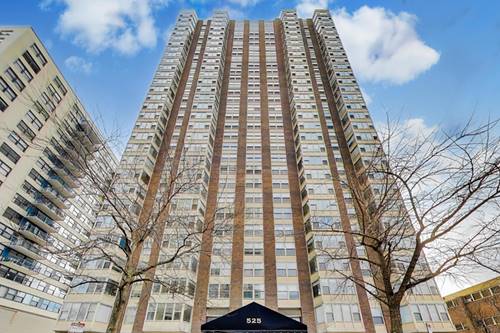 525 W Hawthorne Unit 206, Chicago, IL 60657