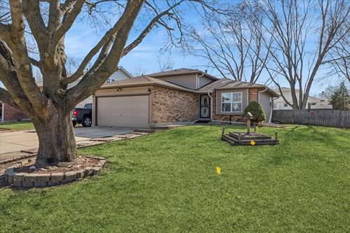 834 River, Carol Stream, IL 60188