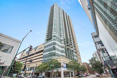 111 W Maple Unit 2210, Chicago, IL 60610