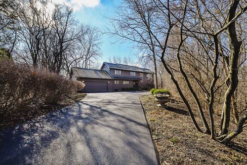 1907 Shoreline, St. Charles, IL 60174