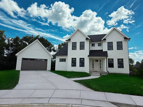 835 Avon, Glen Ellyn, IL 60137