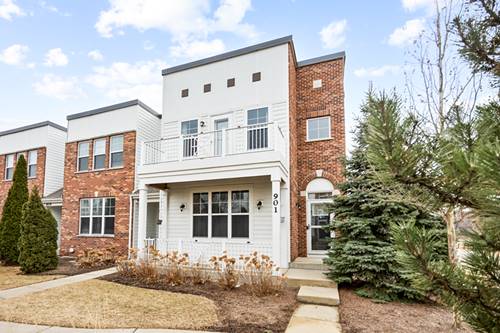 901 Times Square, Aurora, IL 60504