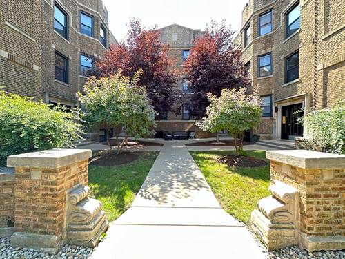 629 W Cornelia Unit GDN, Chicago, IL 60657