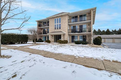 12755 St Andrews Unit 302, Lemont, IL 60439