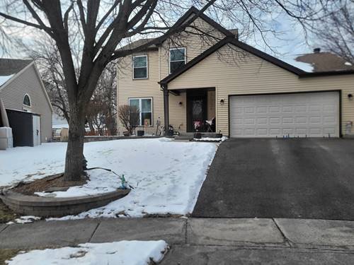 176 Tay River, Carpentersville, IL 60110