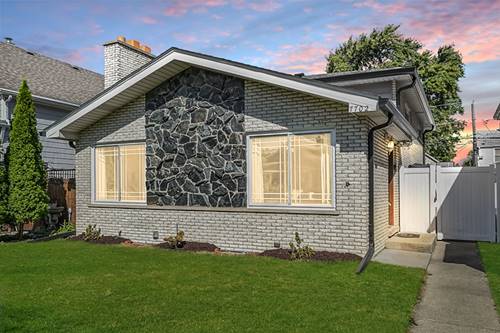 7702 W 66th, Bedford Park, IL 60501