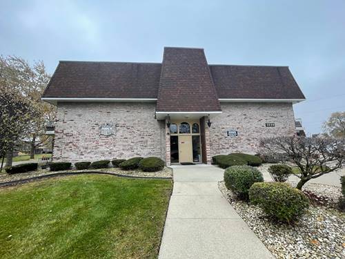 3235 S Manor Unit 104, Lansing, IL 60438