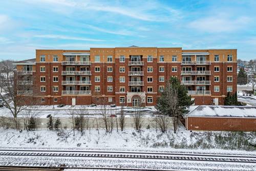 500 E St Charles Unit 302, Lombard, IL 60148