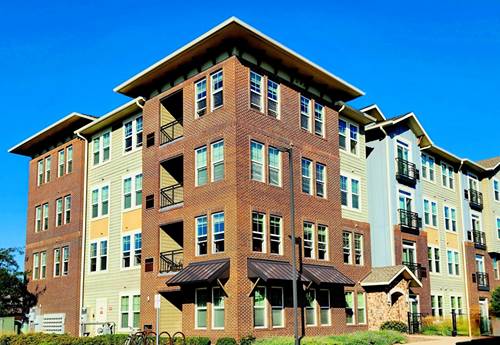 670 E Algonquin Unit 4402, Schaumburg, IL 60173