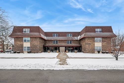 475 Shenstone Unit 304, Riverside, IL 60546
