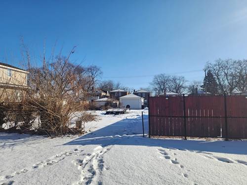 8811 S Parnell, Chicago, IL 60620