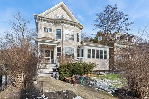 922 Forest, Wilmette, IL 60091