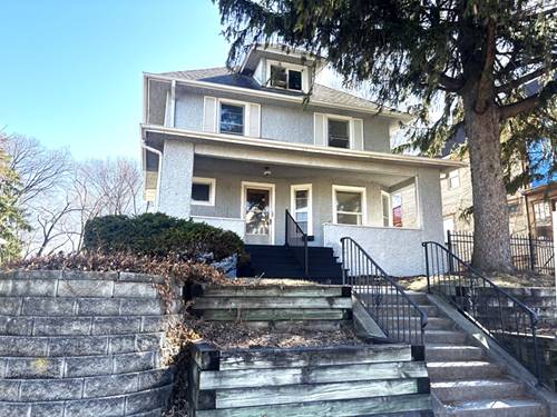 126 Park, Dekalb, IL 60115