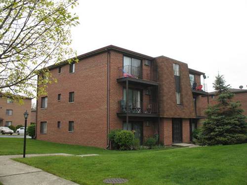709 W 65th Unit 5, Westmont, IL 60559