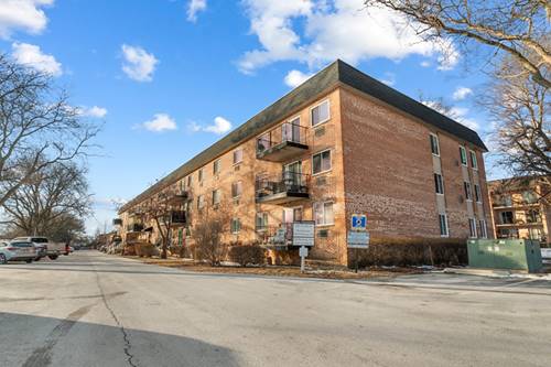 1001 N Mill Unit 302, Naperville, IL 60563