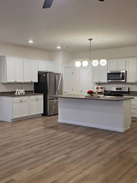 5933 Hawkweed, Naperville, IL 60564