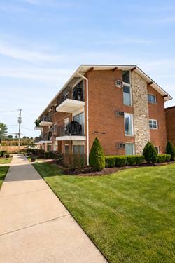 6113 W 64th Unit 5, Chicago, IL 60638