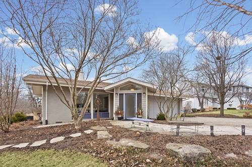 1990 Southridge, Northfield, IL 60093