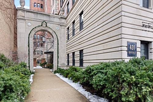 431 W Oakdale Unit 13D, Chicago, IL 60657