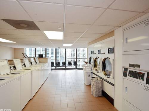 10 E Ontario Unit 4206, Chicago, IL 60611