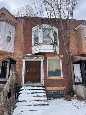 6826 S King, Chicago, IL 60637