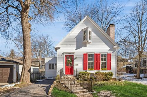 679 Bluff, Glencoe, IL 60022