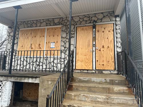 5538 S Perry, Chicago, IL 60621