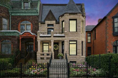 515 E Oakwood, Chicago, IL 60653