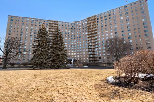 7061 N Kedzie Unit 613, Chicago, IL 60645