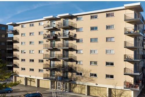 315 Des Plaines Unit 406, Forest Park, IL 60130