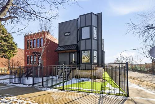 2457 W Byron, Chicago, IL 60618