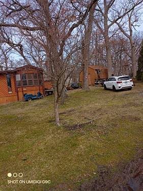 27 Oyster, Lakemoor, IL 60051