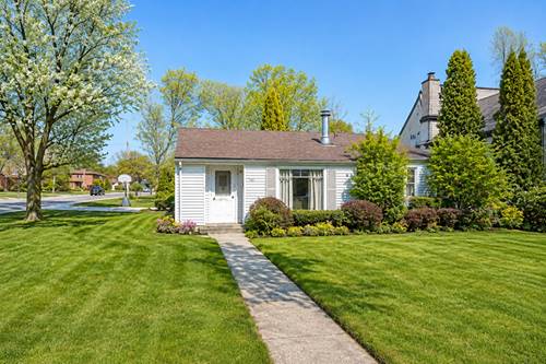 951 Hemlock, Deerfield, IL 60015