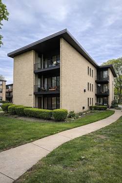 2435 N 76th Unit 2w, Elmwood Park, IL 60707