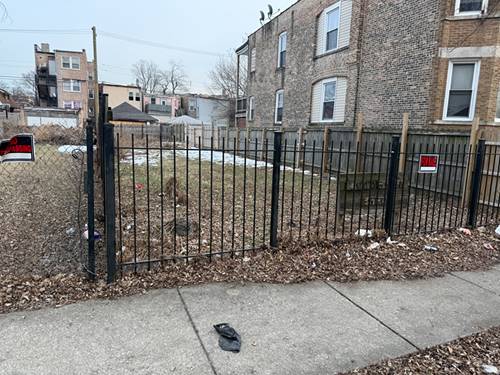 621 N Monticello, Chicago, IL 60624