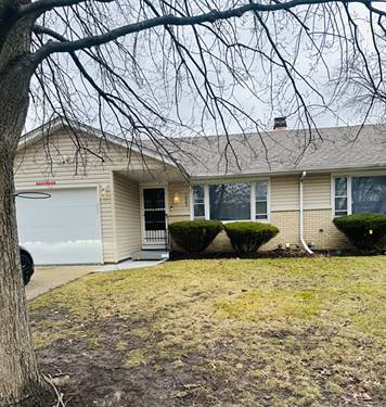 1065 Hiawatha, Elgin, IL 60120