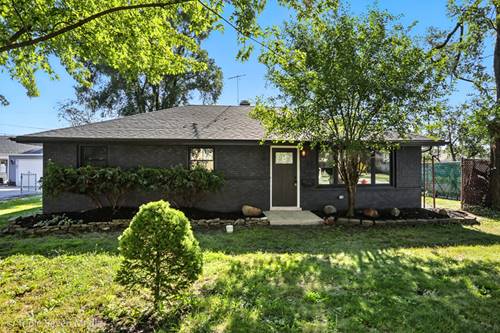 8053 Newland, Burbank, IL 60459